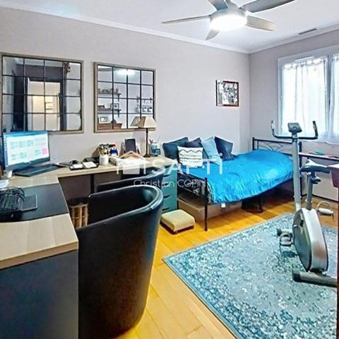 SIX FOURS SECTEUR JAUMARD MAISON T6+PISCINE+GARAGE