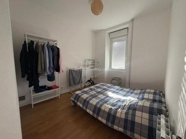 Location Appartement 2 pièces 45 m2 à Guingamp