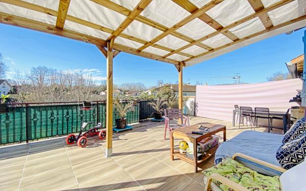 Appartement à vendre    4 pièces • 90 m2 Venerque