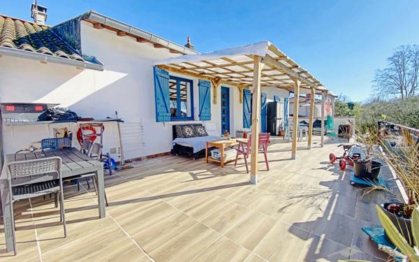 Appartement à vendre    4 pièces • 90 m2 Venerque