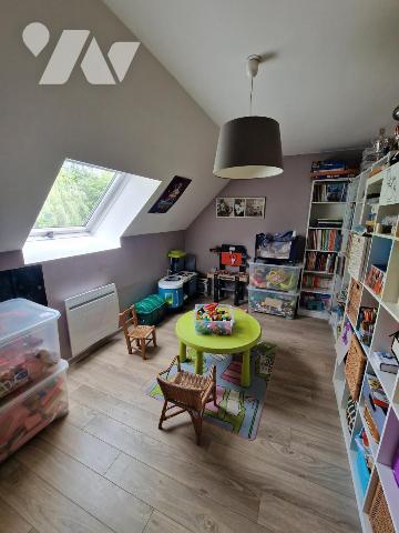 A VENDRE PROPRIETE DE 230m² ENV A PROXIMITE DU COLLEGE DE MARCQ EN BAROEUL