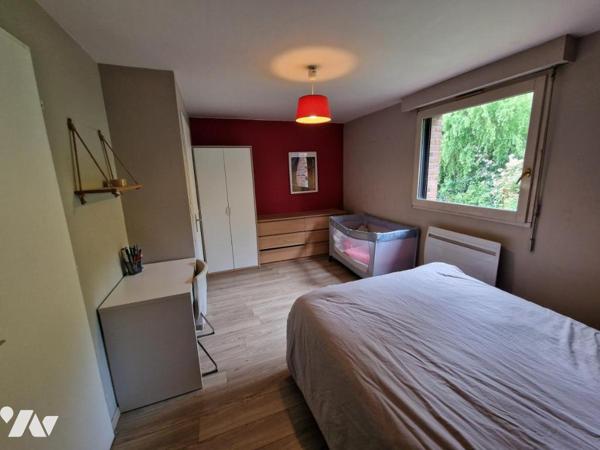 A VENDRE PROPRIETE DE 230m² ENV A PROXIMITE DU COLLEGE DE MARCQ EN BAROEUL