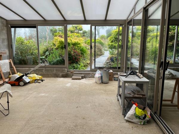 À seulement 5 km de Barneville-Carteret, charmante maison en pierre avec jardin arboré