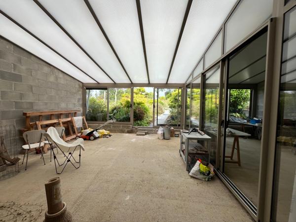 À seulement 5 km de Barneville-Carteret, charmante maison en pierre avec jardin arboré