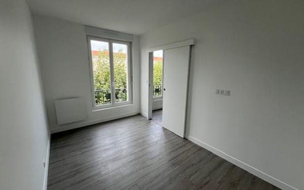 Appartement à louer    2 pièces •  Royan