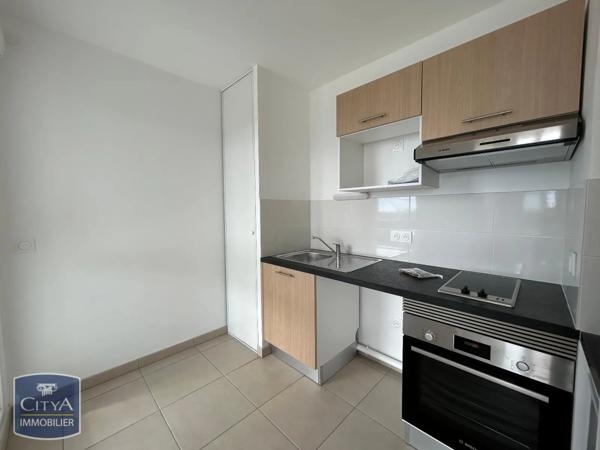 Appartement à louer 2 pièces 43.12m² Harfleur (76700)
