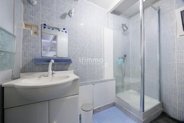 Simiane Collongue- Maison de Village 130m2