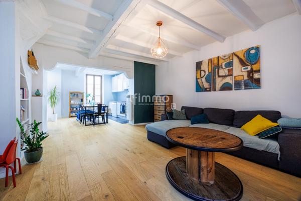 Simiane Collongue- Maison de Village 130m2