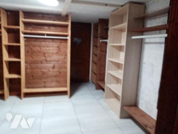 pavillon individuel de 75,5 m² , terrain  de 534m² et bâtiment garage indépendant 3 véhicules