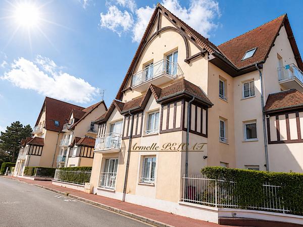 APPARTEMENT 3 PIÈCES 65,56M2 AVEC BALCON ET GARAGE CENTRE MERVILLE FRANCEVILLE PLAGE 280 000€