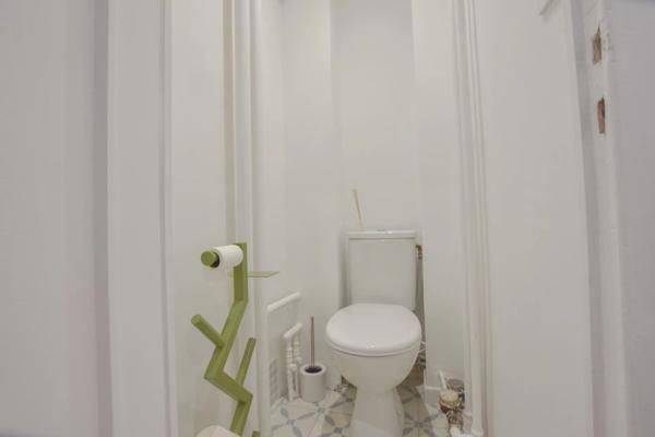 Vente                                                      Appartement
                        
                     3 pièces                      68 m2                     à Chamalières
