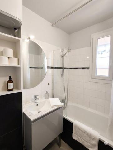 Charmant T2 rénové à deux pas de la plage, avec parking privatif