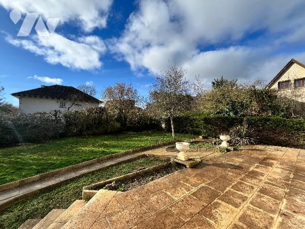 HAUTEVILLE LES DIJON
DANS IMPASSE