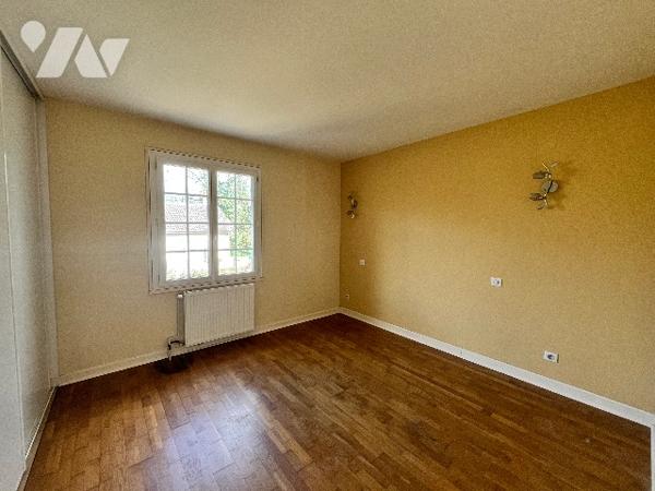 HAUTEVILLE LES DIJON
DANS IMPASSE