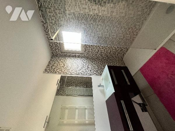 HAUTEVILLE LES DIJON
DANS IMPASSE