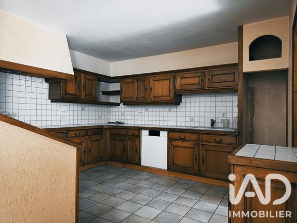 Maison à vendre 5 pièces 141 m² Saint-Loup-sur-Semouse
