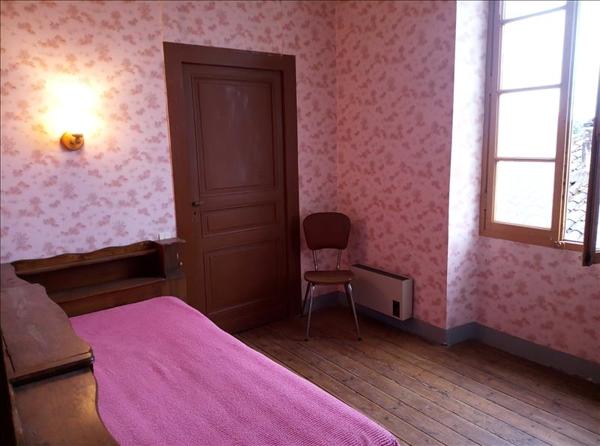 Maison à vendre |  Réaup-Lisse |  8 pièces | 201 m²