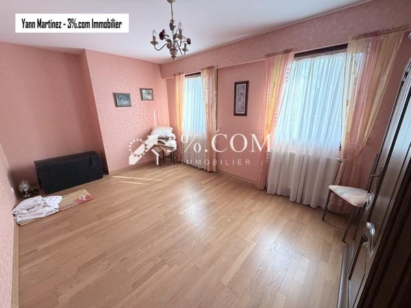 Maison 6 pièce(s) 5 chambre(s) 190 m²