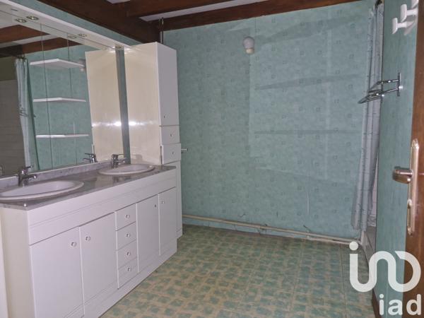 Maison à vendre 3 pièces 142 m² Saint-Vivien