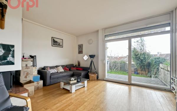Maison à vendre    7 pièces •  Saulx-les-Chartreux