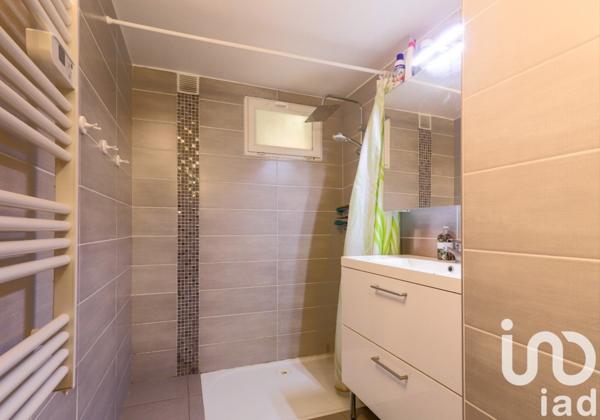 Maison 10 pièces de 213 m² à Nice (06300)