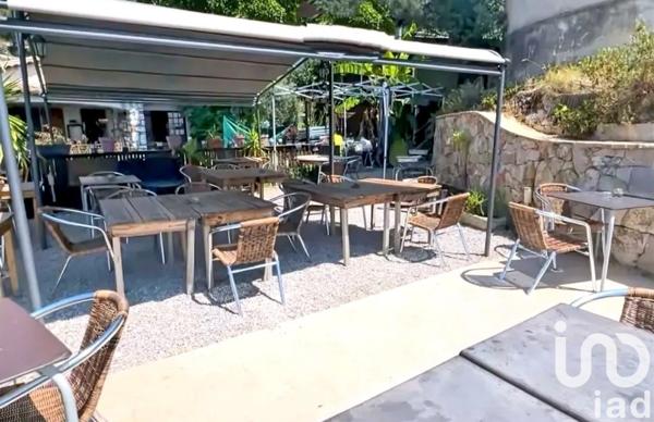 Maison 10 pièces de 213 m² à Nice (06300)