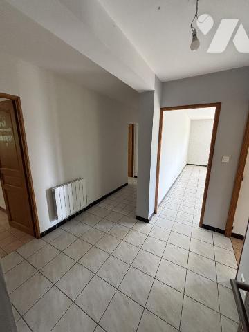 Appartement T3 au RDC (environ 98 m² habitables) avec garage - secteur calme (proche frontière)