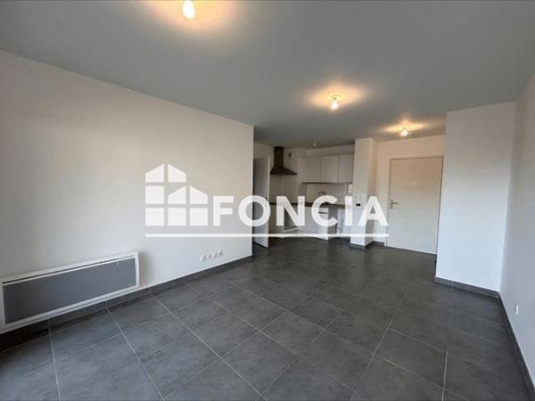 Location Appartement 2 pièces 41.25 m² - BOULEVARD PIERRE CHAVAROCHE Le Luc En Provence 83340