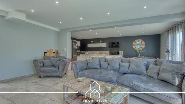 Maison 5 pièces - 160 m² Exclusivité efficity