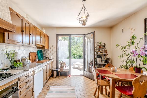 Maison individuelle avec sous-sol aménagé – Quartier calme