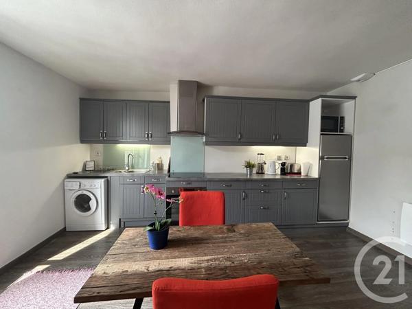 Appartement F2 à vendre  2 pièces - 47,99 m 2   FONTAINEBLEAU  - 77