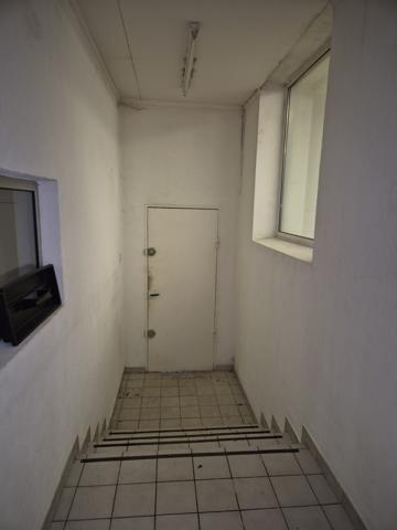 Bâtiment industriel à vendre – Alès • ±660 m² sur terrain clos 1 389 m² Alès (30100)