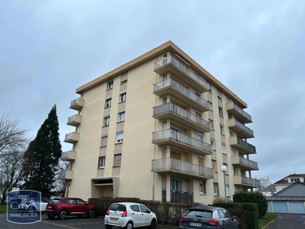 Appartement à louer 5 pièces 107m²