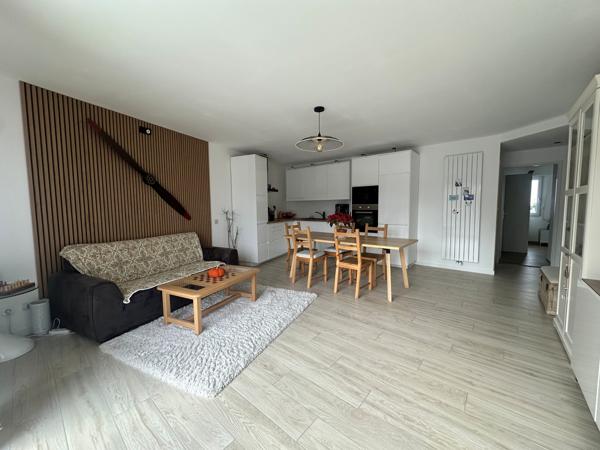 Appartement T5 - REZE PONT-ROUSSEAU