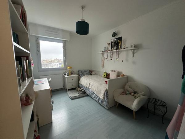 Appartement T5 - REZE PONT-ROUSSEAU