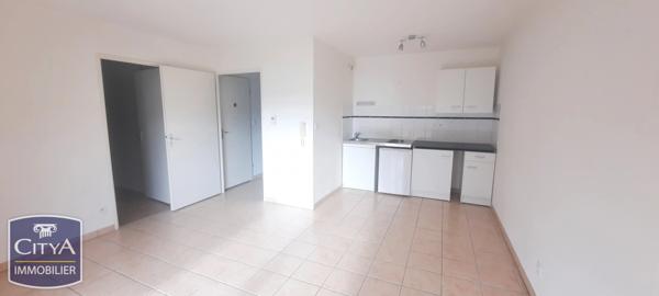 Appartement à vendre 2 pièces 40m² Saint-Jean-du-Falga (09100)