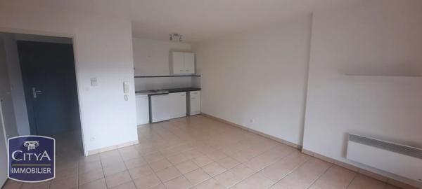 Appartement à vendre 2 pièces 40m² Saint-Jean-du-Falga (09100)