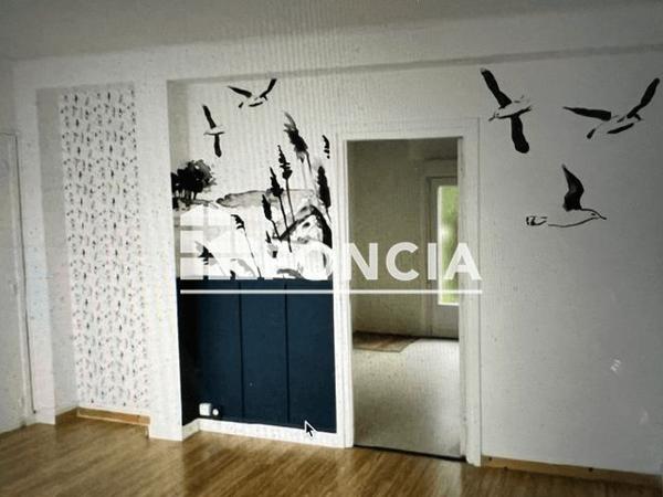 Location Local commercial 2 pièces 35.6 m² - 70 RUE CARNOT Lorient 56100