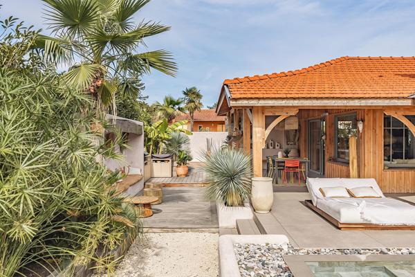 Villa contemporaine d’exception aux accents de voyages