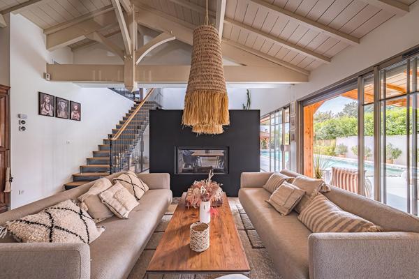 Villa contemporaine d’exception aux accents de voyages