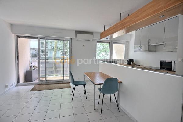 Location
                Appartement36,5 m² - 1 Pièce -
                    PARIS (75019)