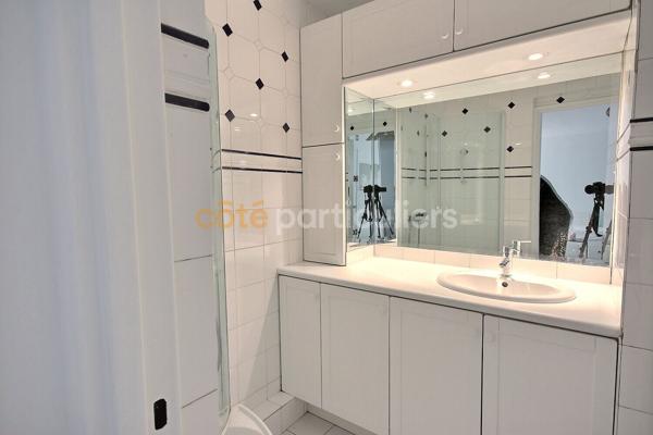 Location
                Appartement36,5 m² - 1 Pièce -
                    PARIS (75019)