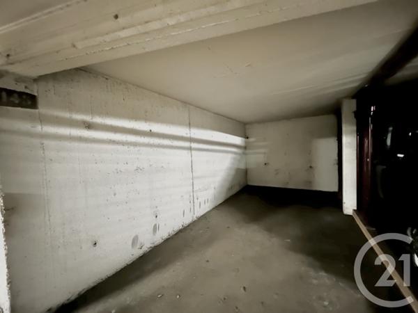 Parking à vendre  13,52 m2 PARIS - 75015