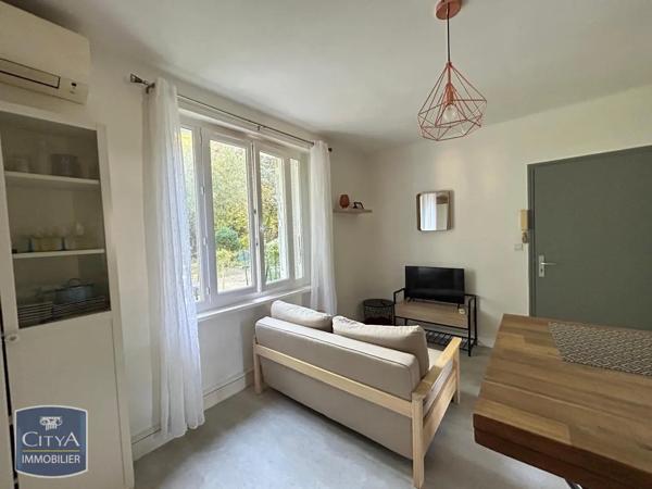 Appartement à louer 2 pièces 25.7m² Orange (84100)