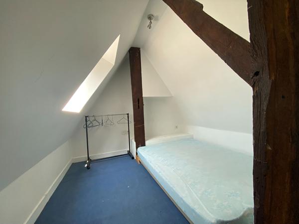 LAVAL, studio de 17m²