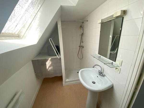 LAVAL, studio de 17m²