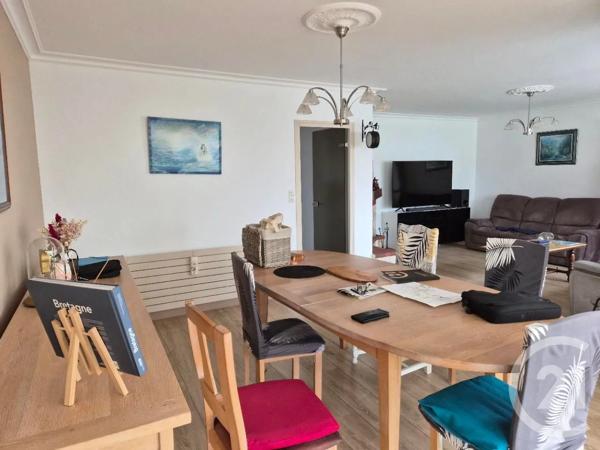 Maison à vendre  5 pièces - 123,39 m 2   LE FENOUILLER  - 85