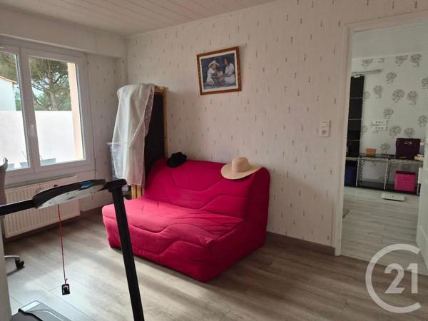 Maison à vendre  5 pièces - 123,39 m 2   LE FENOUILLER  - 85