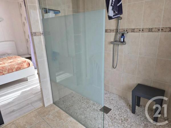 Maison à vendre  5 pièces - 123,39 m 2   LE FENOUILLER  - 85