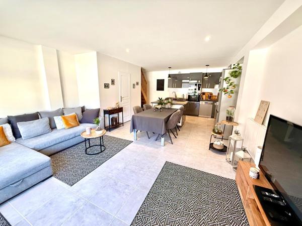 Maison à GUIGNES, 77390 - 4 pièces 83m²